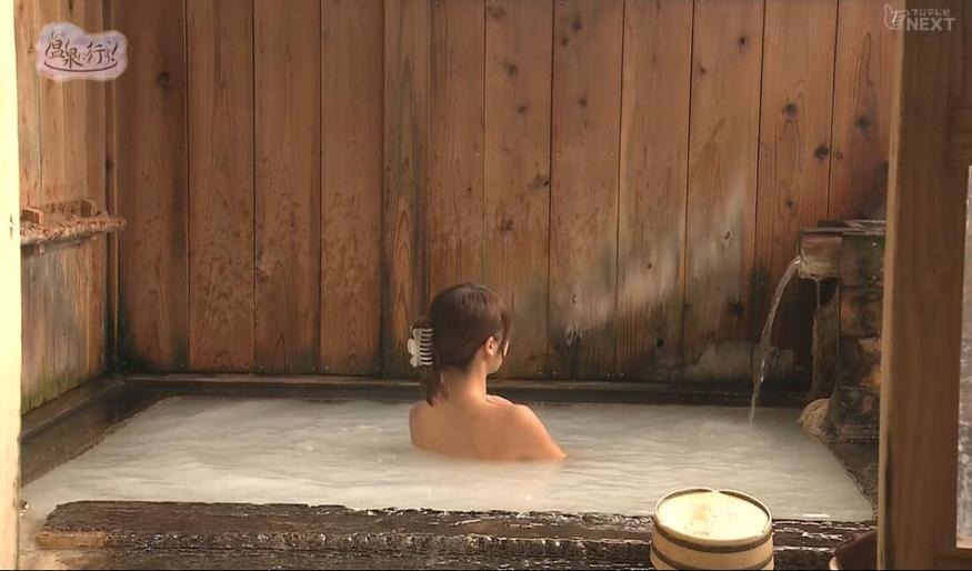 日本最靓温泉！《再去温泉吧》完整带你寻访人气游泳区
